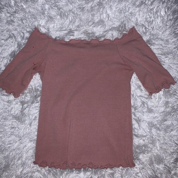 Off shoulder ribbed scalloped crop top - Picture 1 of 2